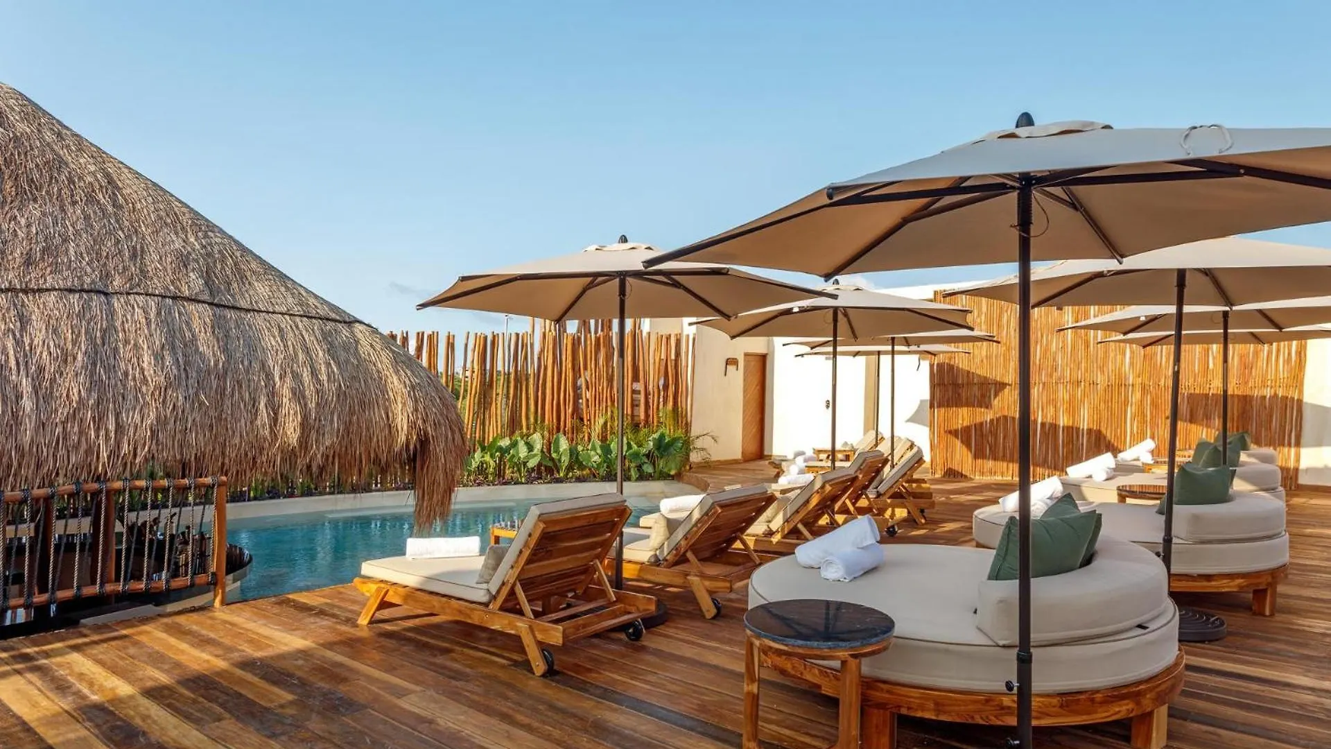*****  Hotel Shibari - Restaurant & Cenote Club Тулум Мексика